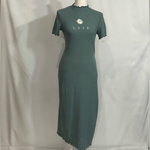 Dresses & Skirts - SHEIN Floral Letter Embroidery Lettuce Trim Bodycon Dress